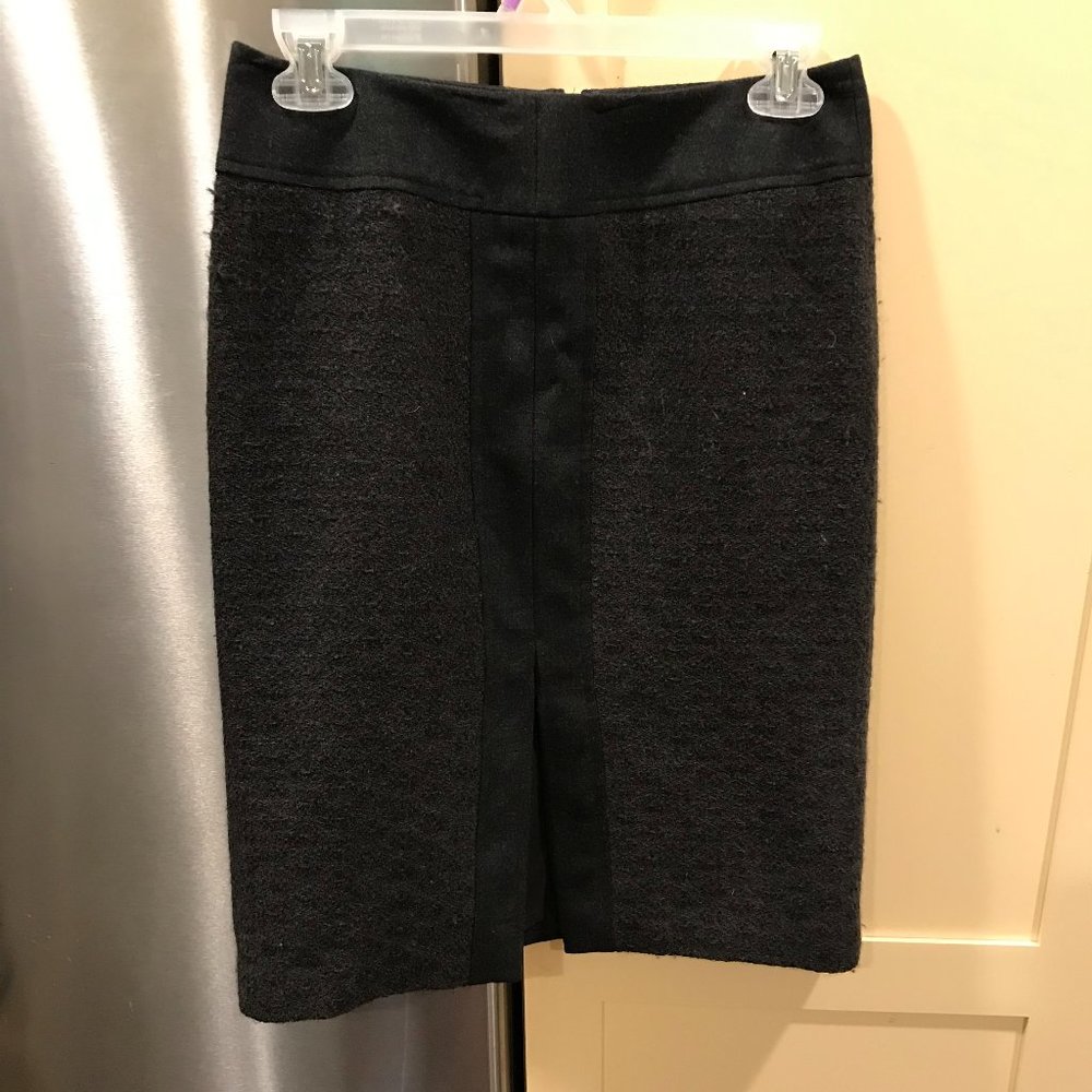 Ann Taylor Lined Wool Pencil Skirt Size 0 EUC